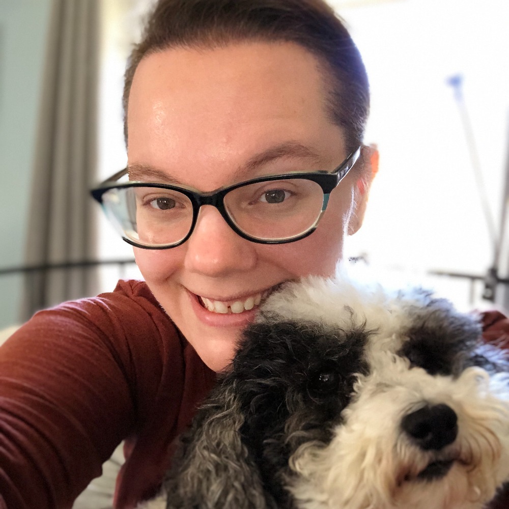 Meet your Posher, Danielle